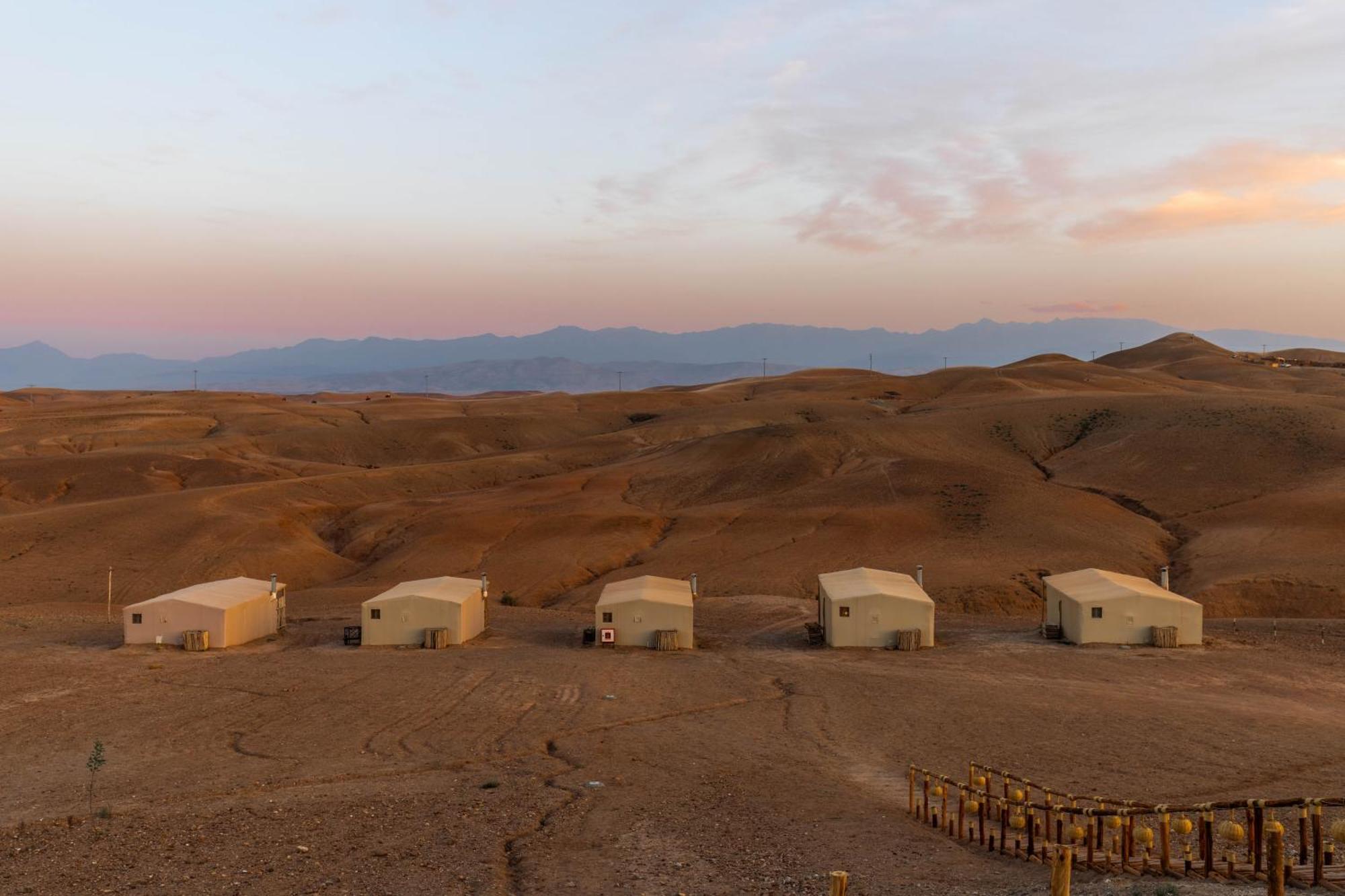 Готель Alkamar Camp Agafay El Karia Екстер'єр фото